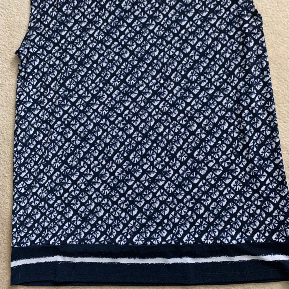Scoop neck blouse